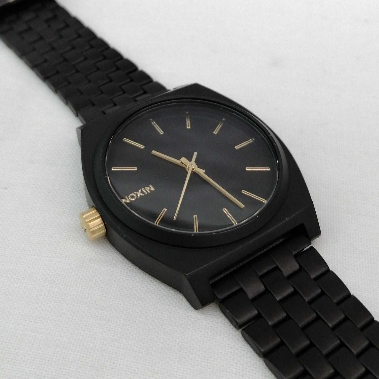 キズがあります。