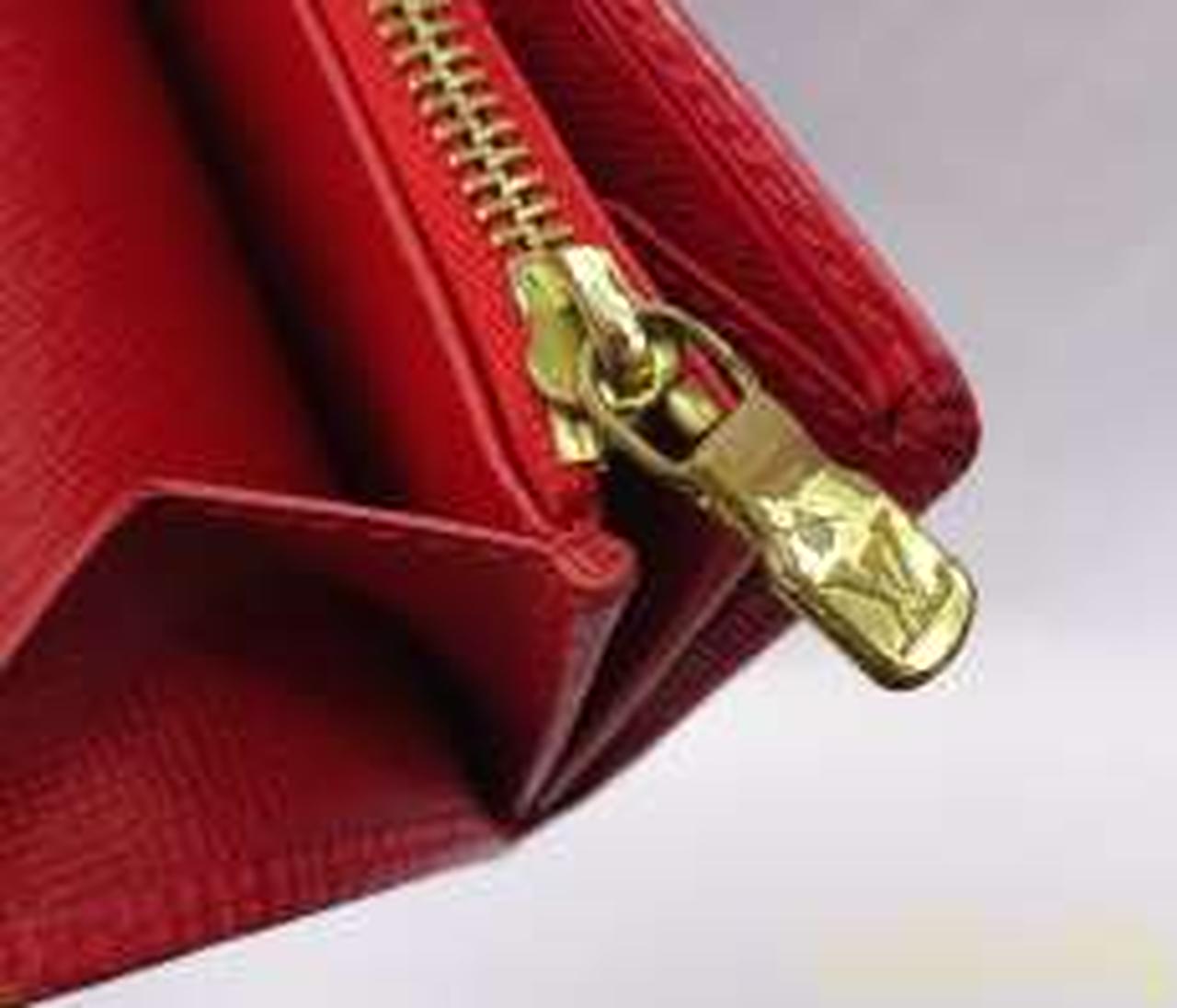 メッキ剥げがあります