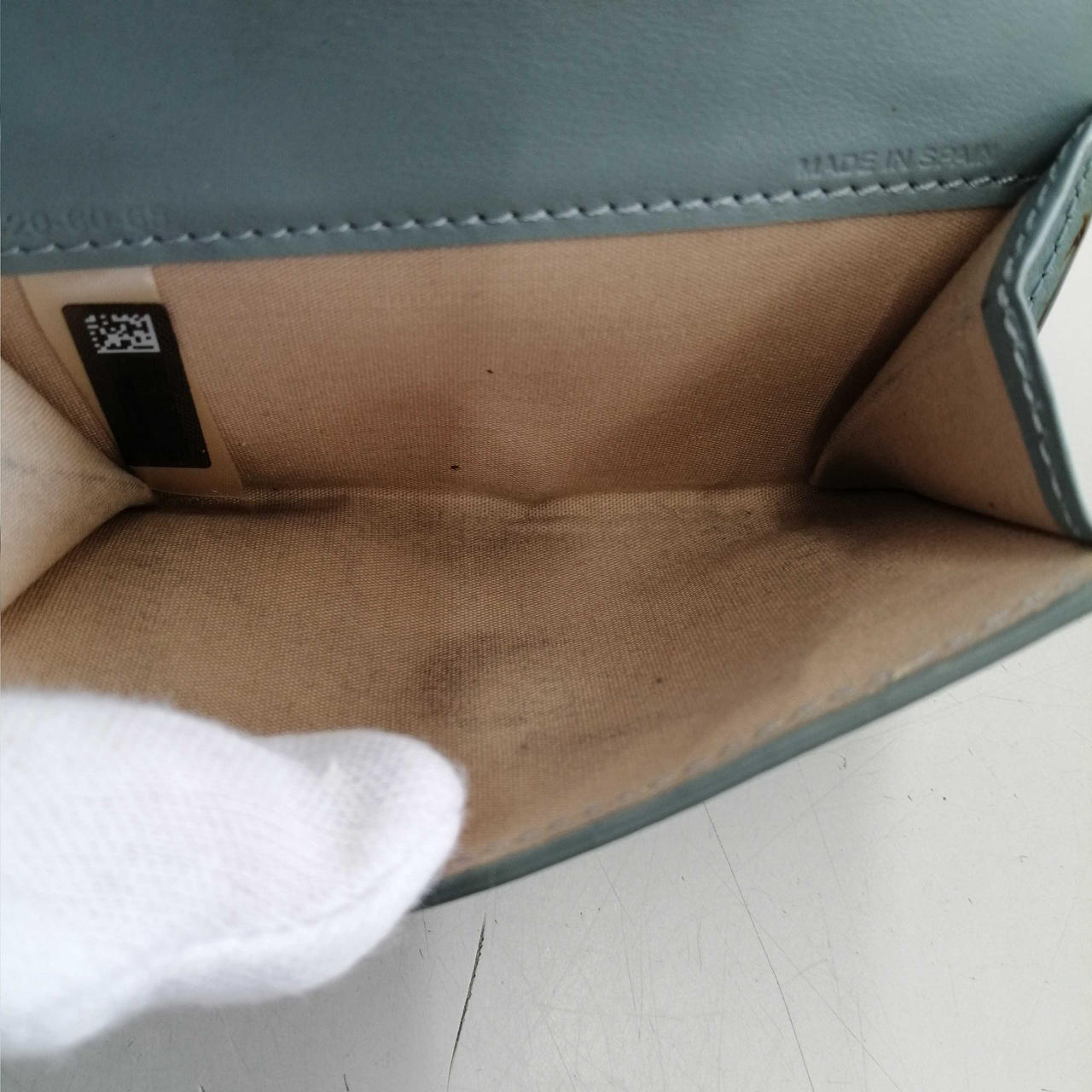 小銭入れ汚れあり