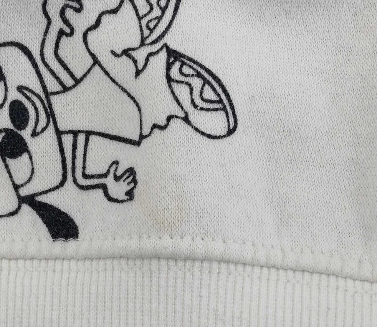 裾リブ汚れあり