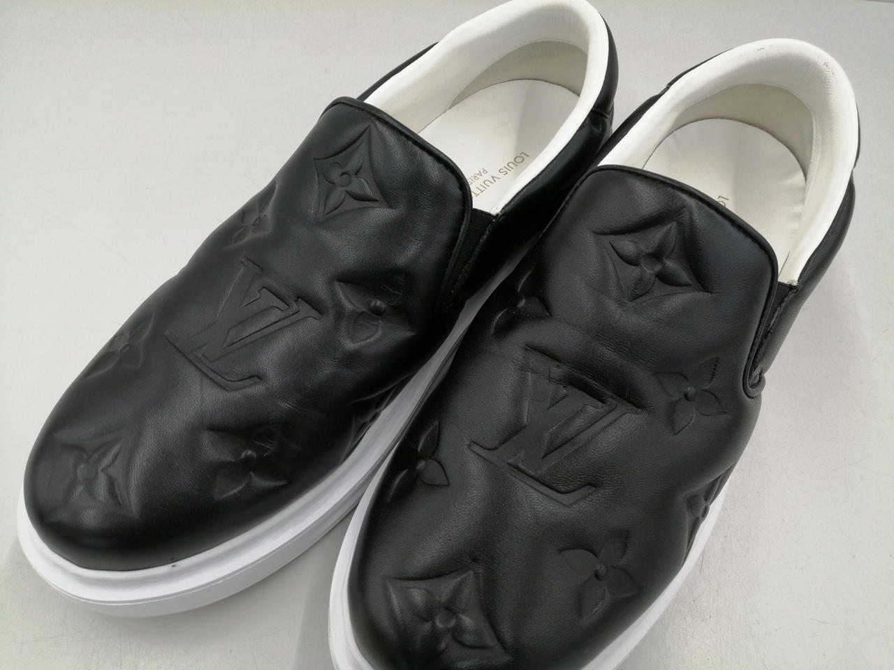 ルイヴィトン スリッポン ビバリーヒルズ Louis Vuitton 極美品】ルイヴィトン ビバリーヒルズ・ライン スニーカー