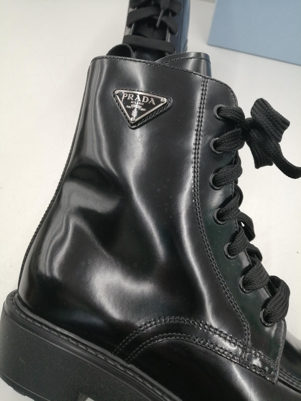 水滴あとキズ若干あり