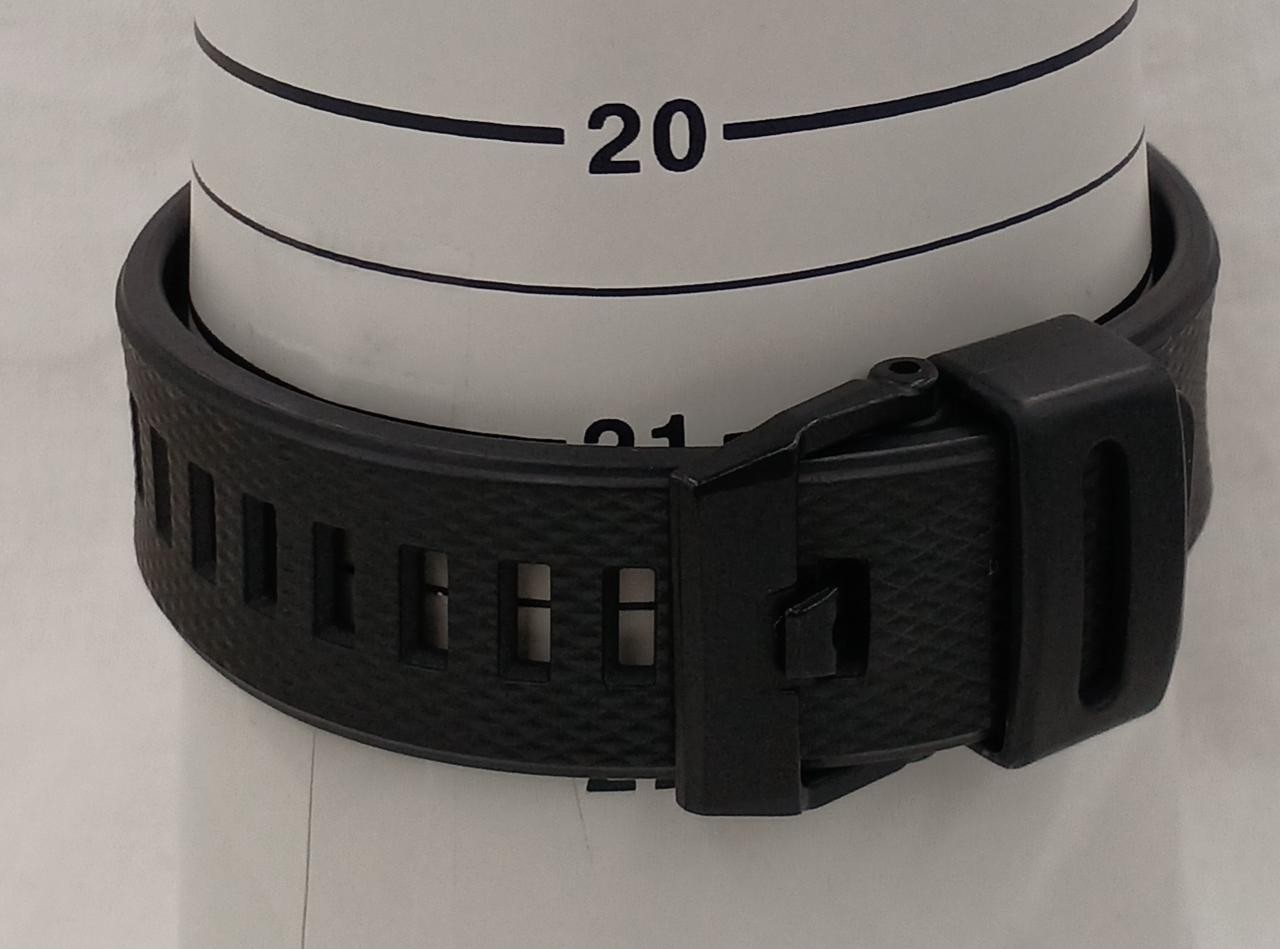 腕回り最大21.5cm