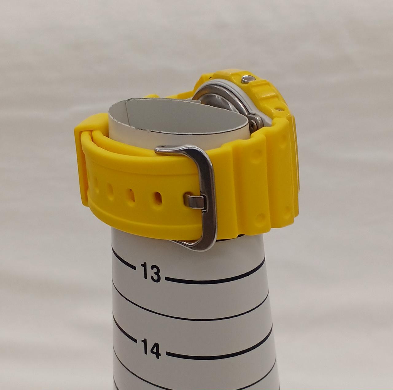 腕回り約12cm~21.5cm