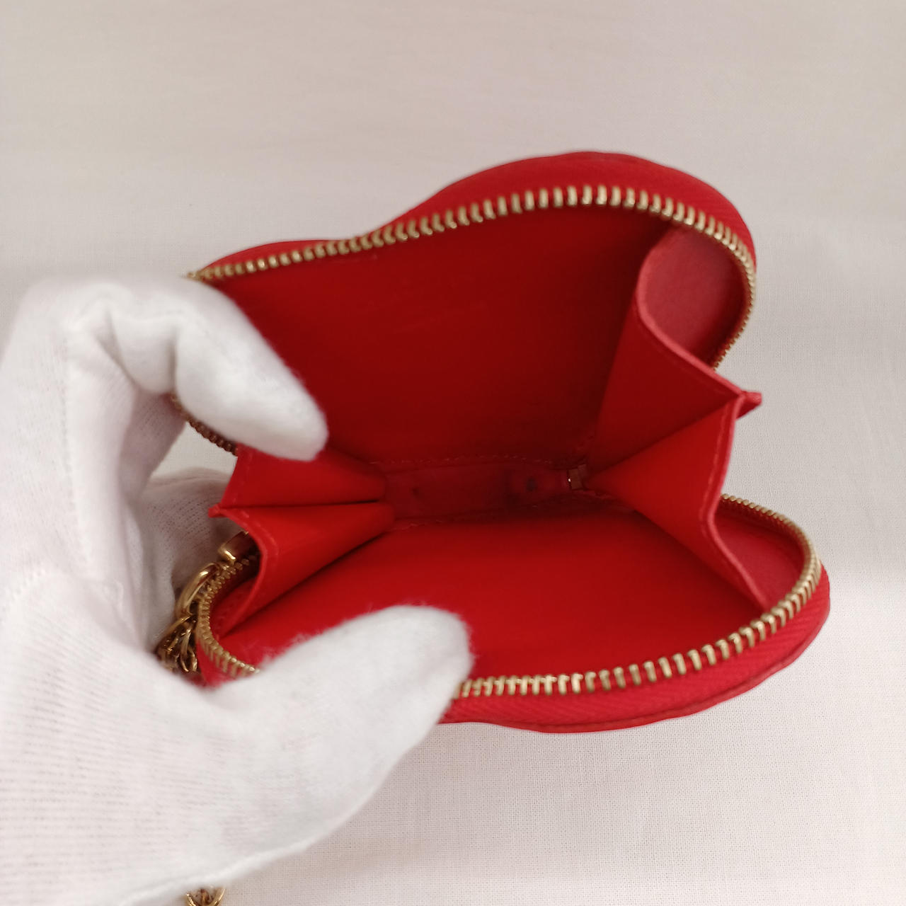 中傷、汚れあり