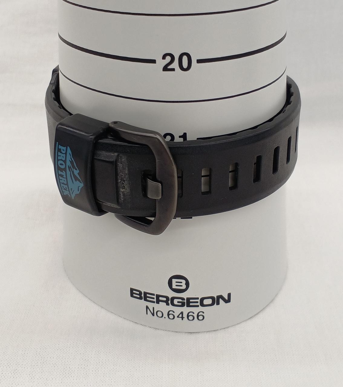 腕回り最大21.5cm