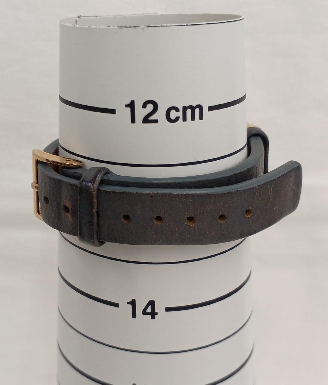 腕回り最小約13cm