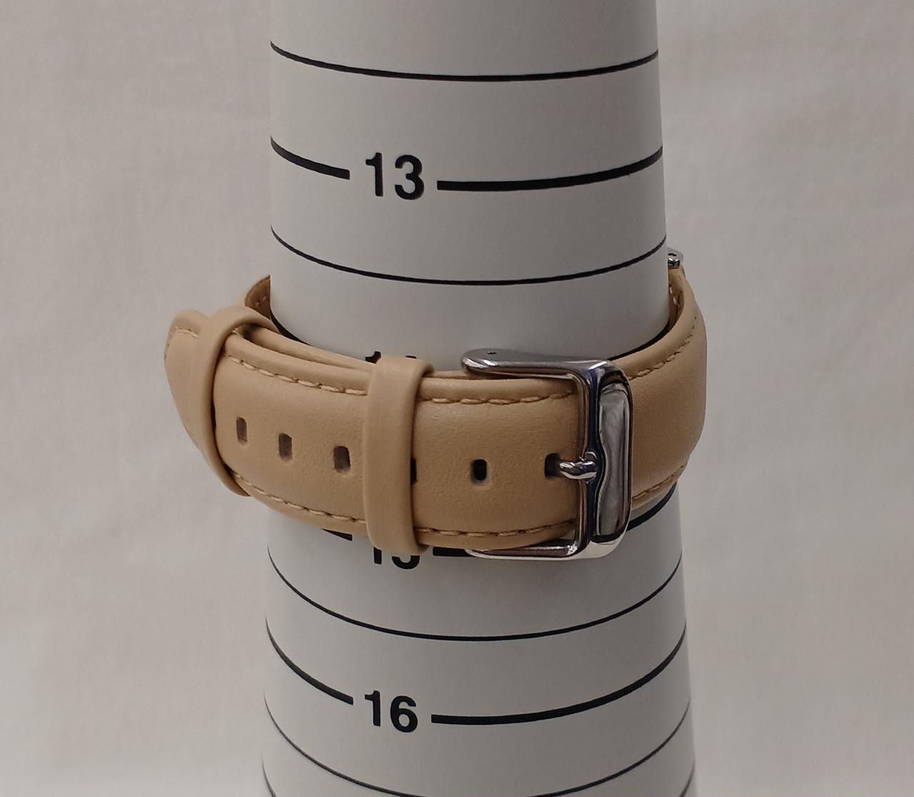 腕回り約14cm~18.5cm