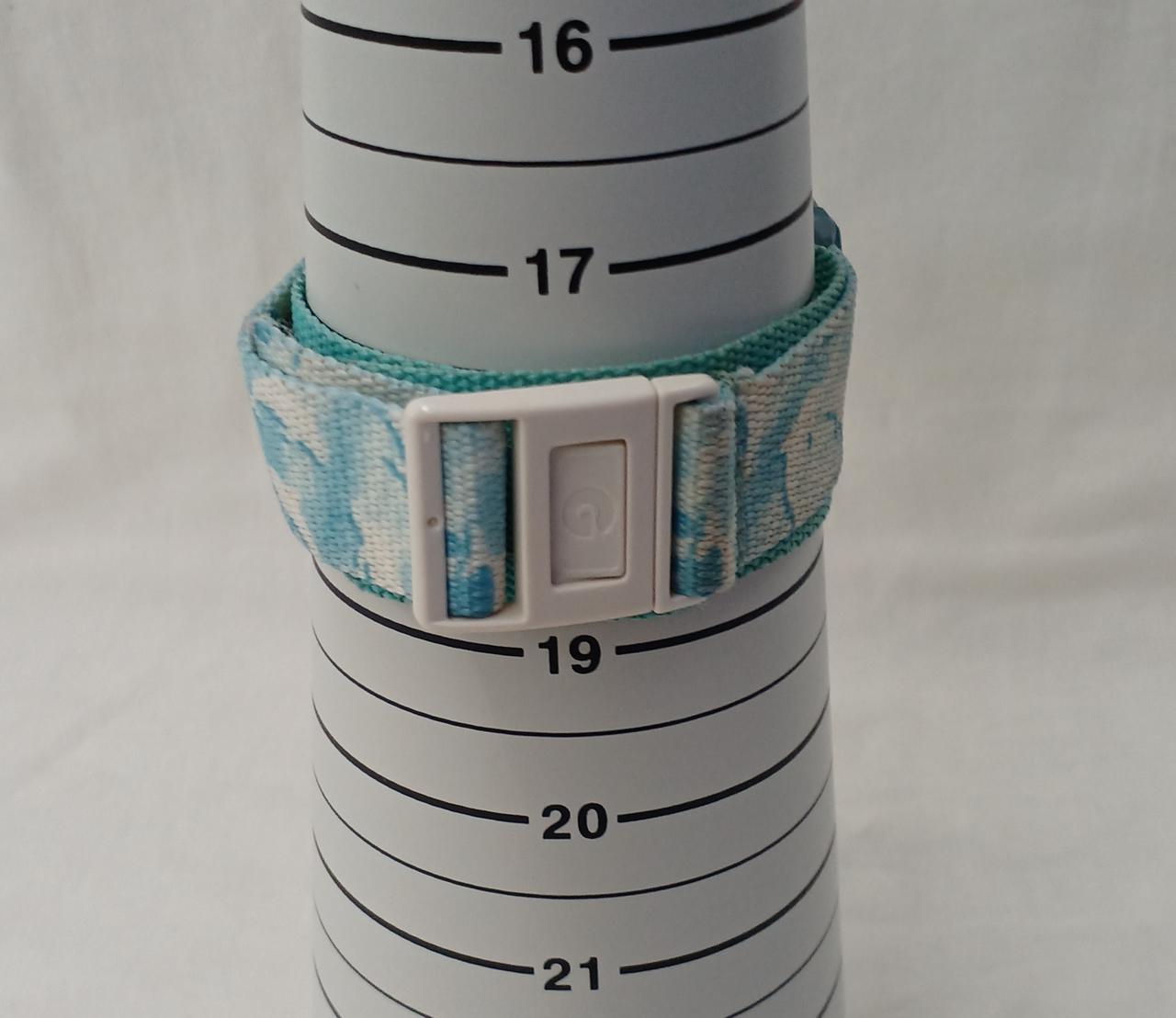 腕回り約18cm