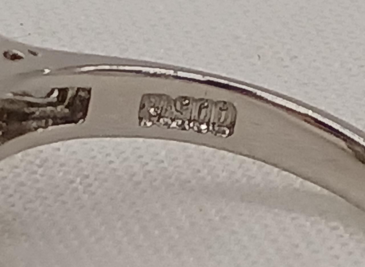 Pt900 刻印有り