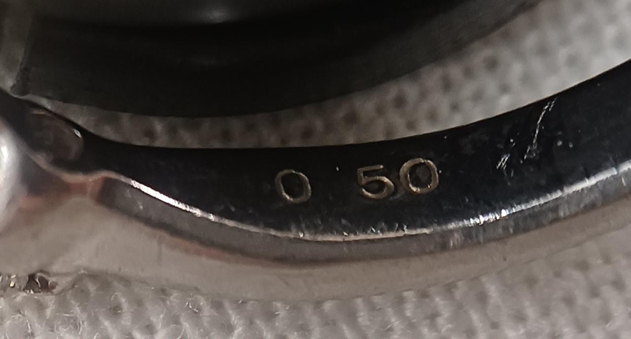 050刻印有り