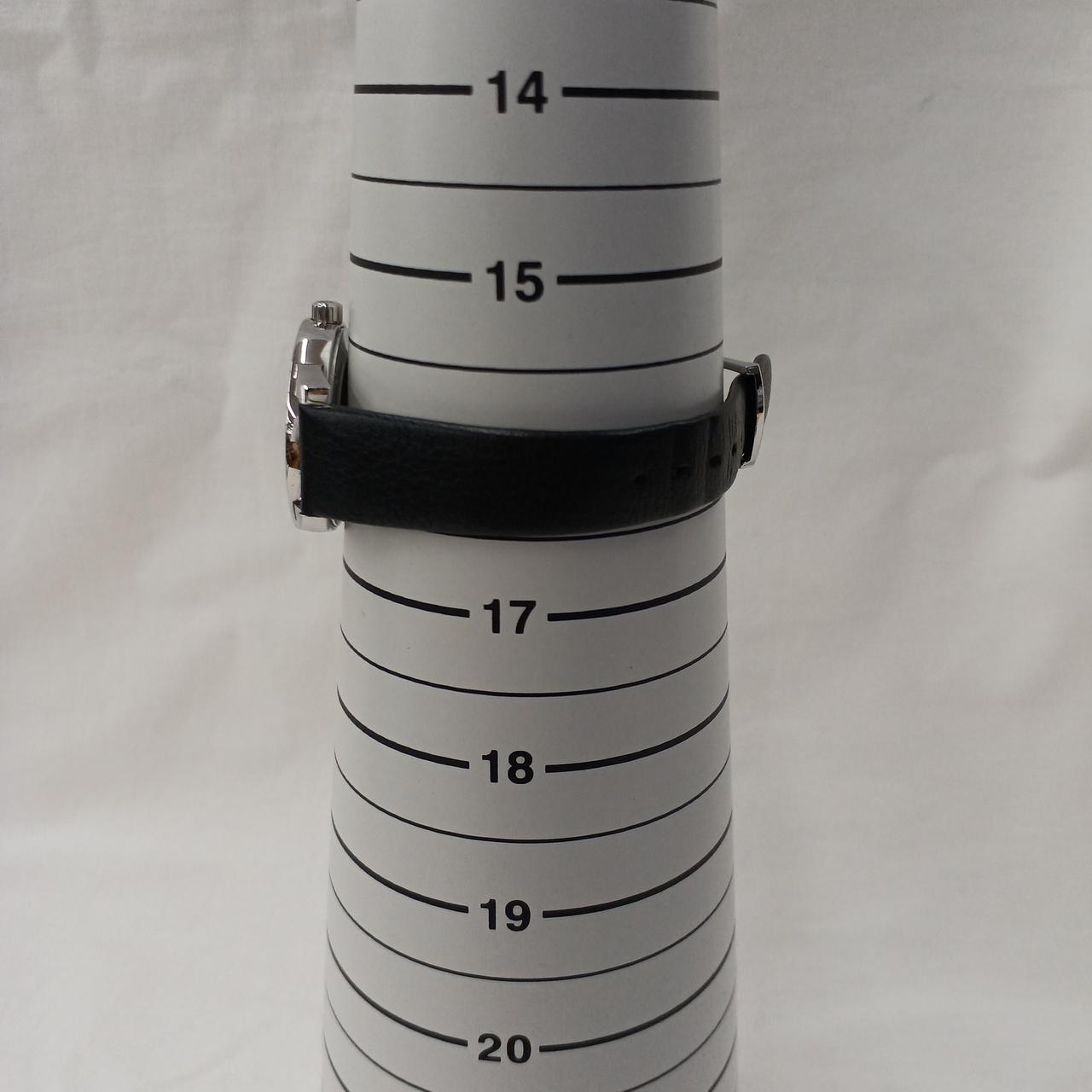 腕回り最大16cm