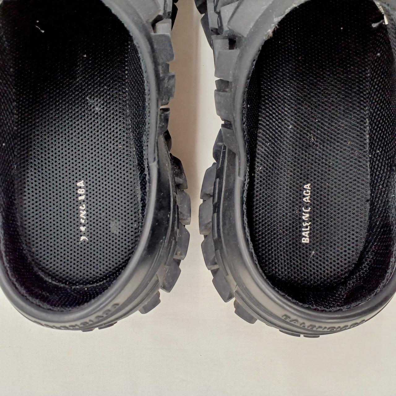 剥がれかけています