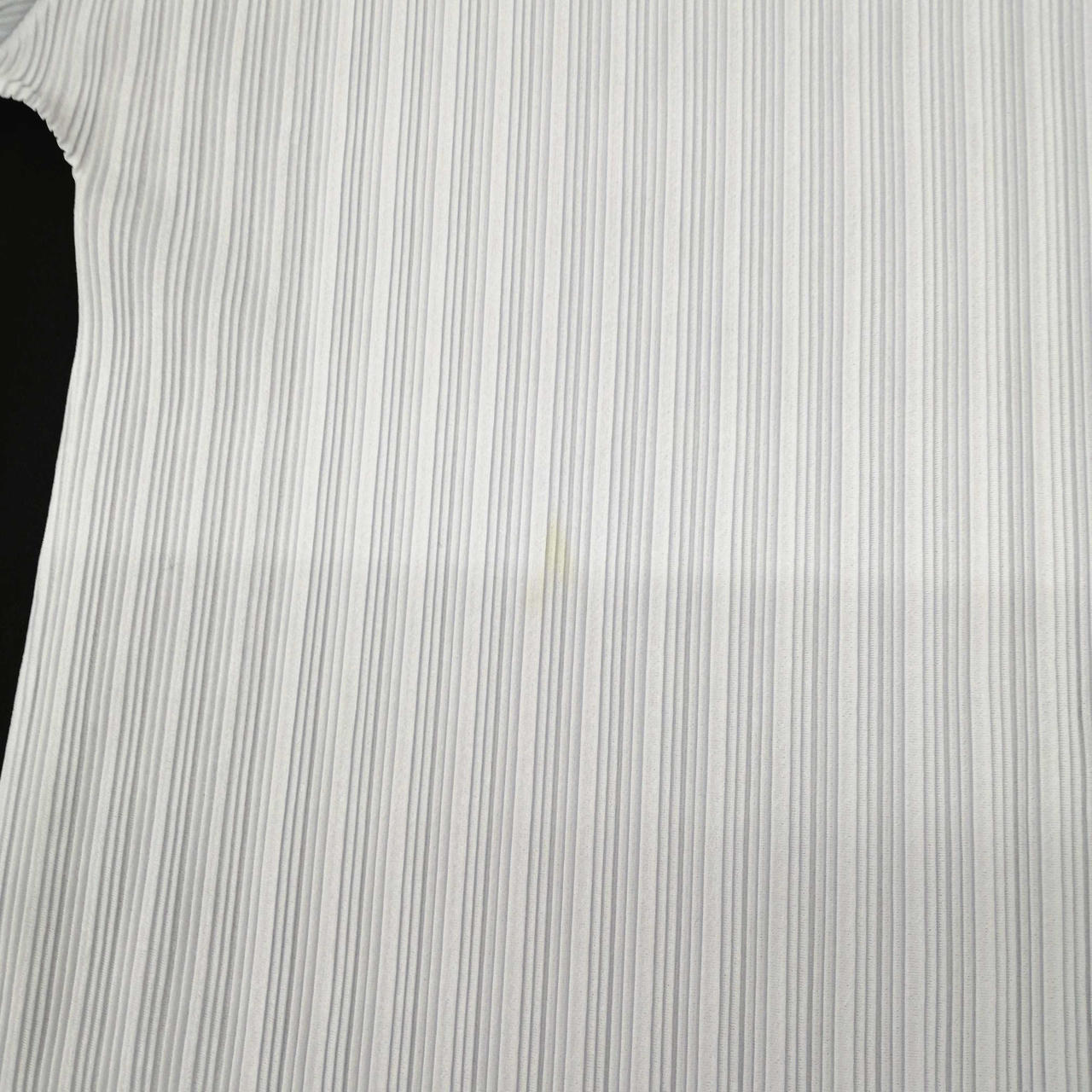 PLEATS PLEASE ハイネック トップス ホワイト ISSEY MIYAKE|PLEATS PLEASE/ハイネックトップス|【ハードオフ公式通販