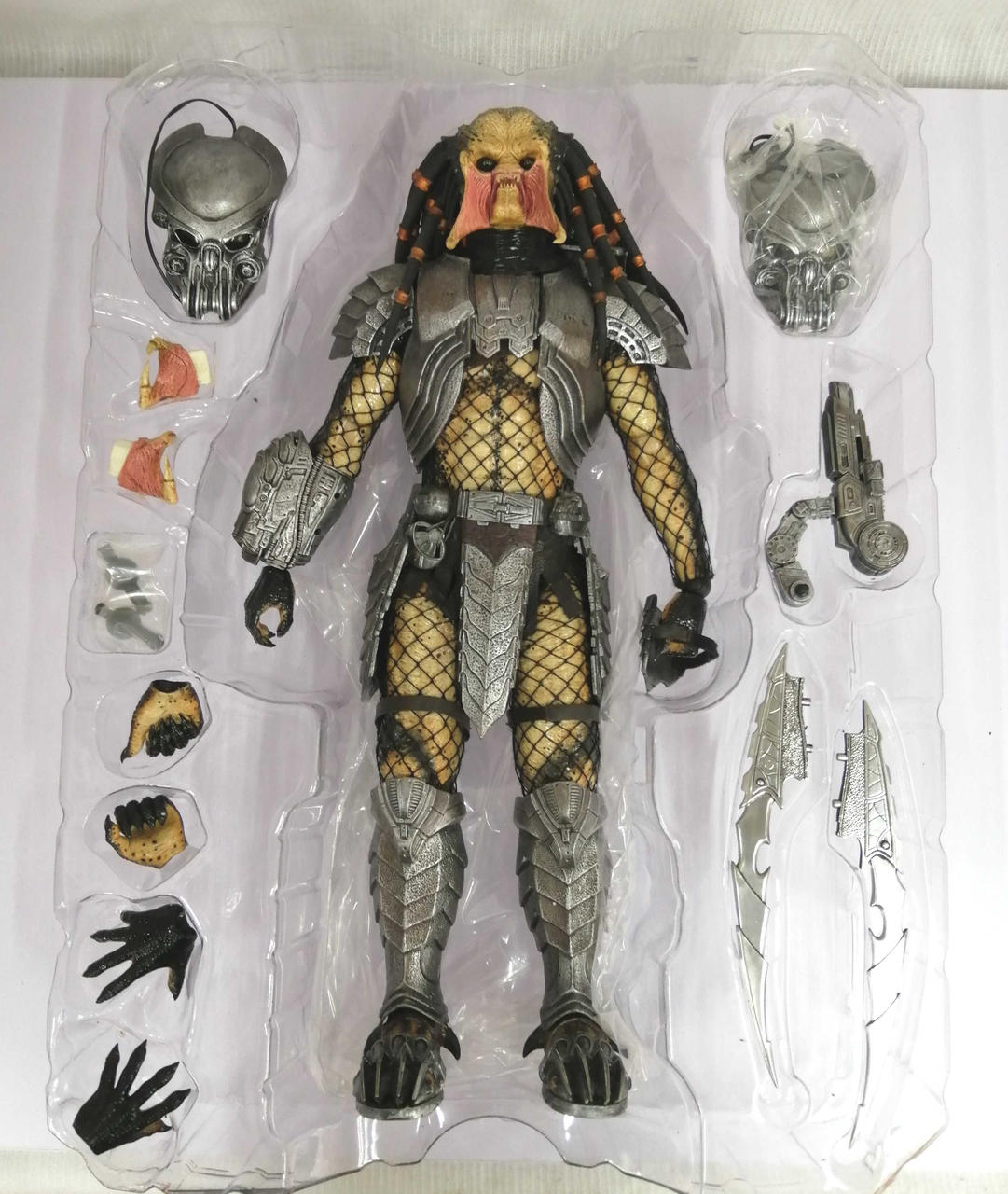 ホットトイズ　ケルティックプレデター　2.0 ホットトイズ(HOT TOYS)|ケルティック・プレデター 2.0版|【ハードオフ
