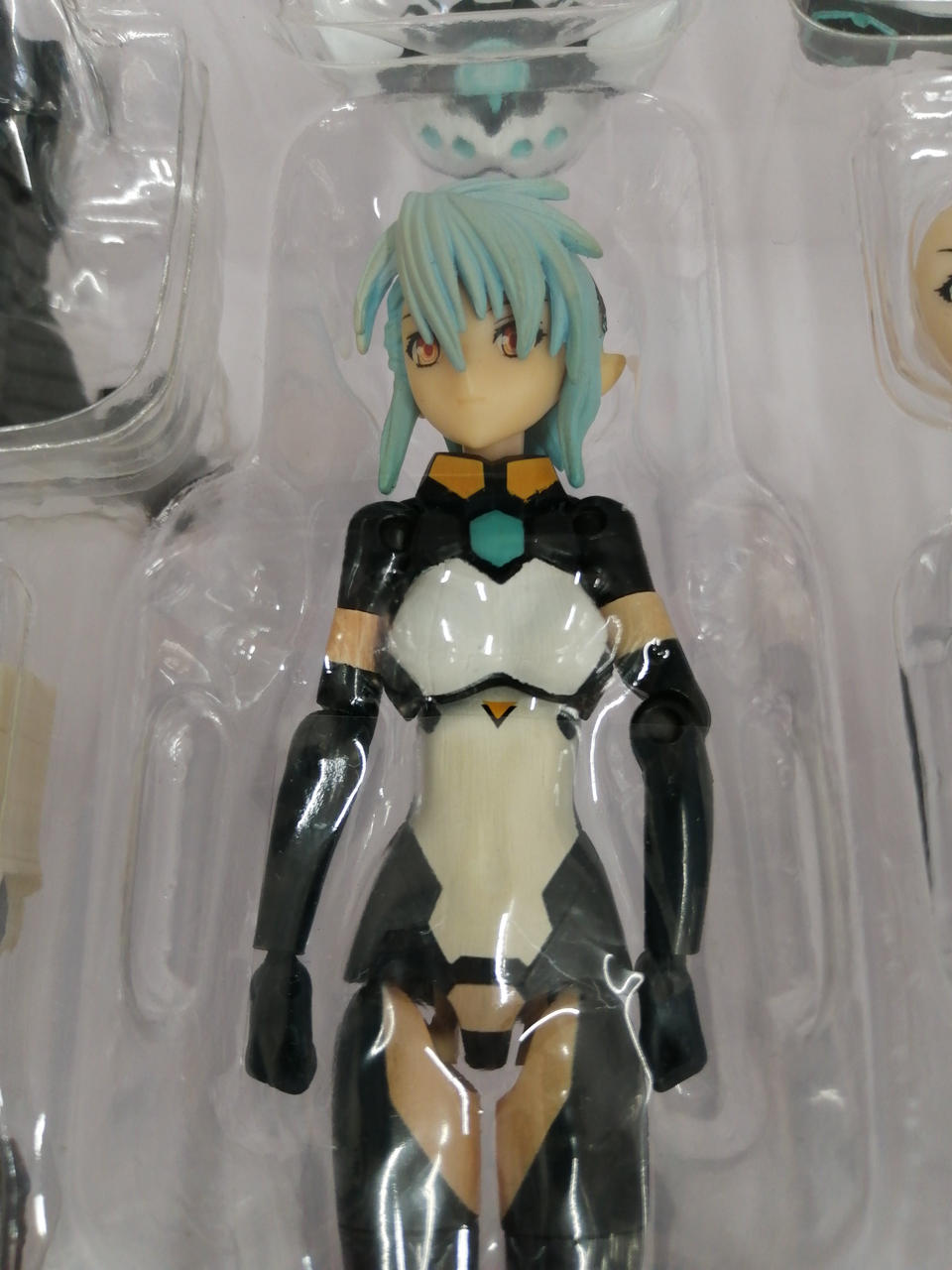 色やけ、汚れあり