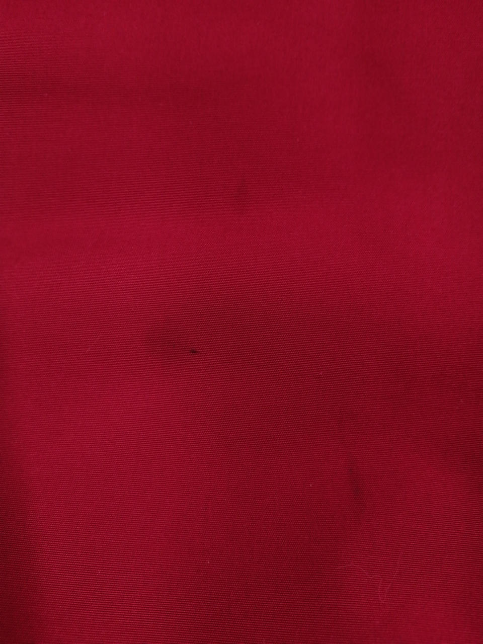 背面シミ汚れあります