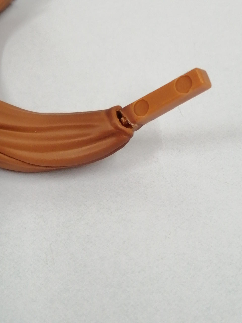 ワレがあります。