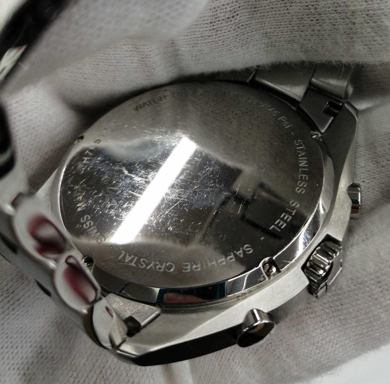 文字盤裏細かなキズあります