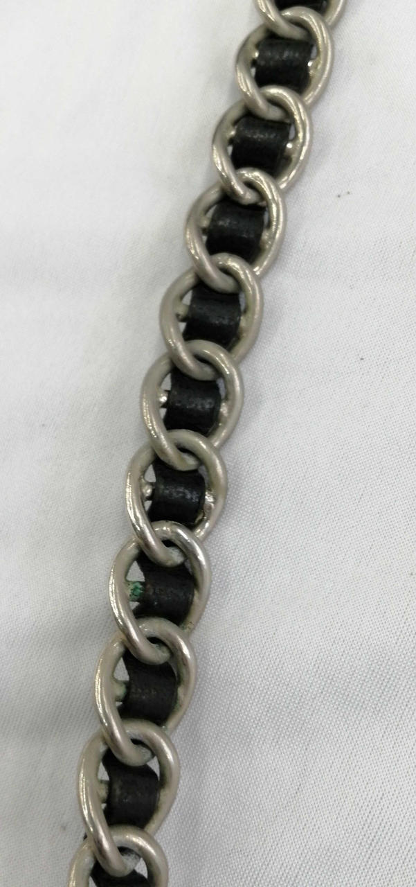 ショルダー部分青サビや擦れあり