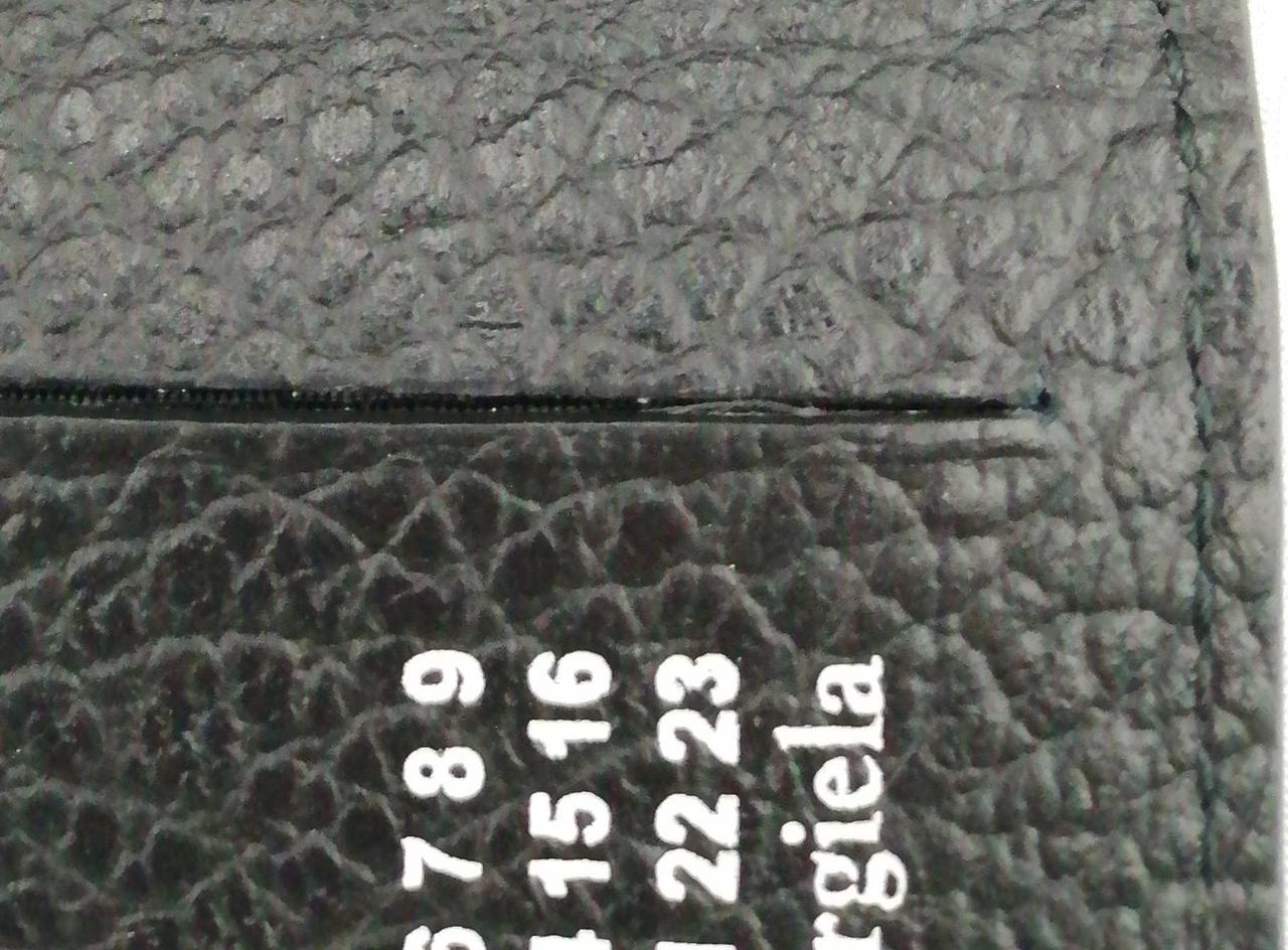 ポケット部分皮剥がれあり