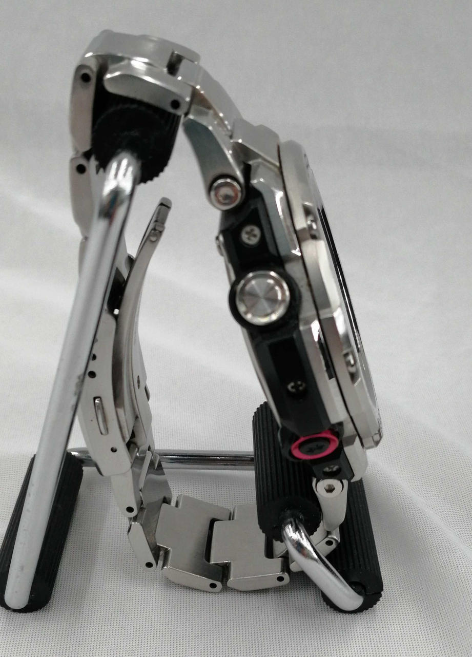 ボタン溝汚れあり