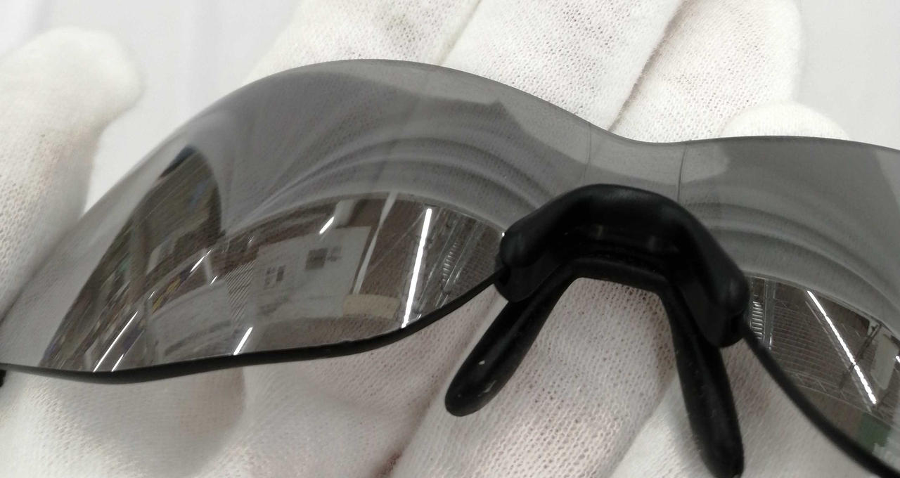 レンズ部分細かなキズあり