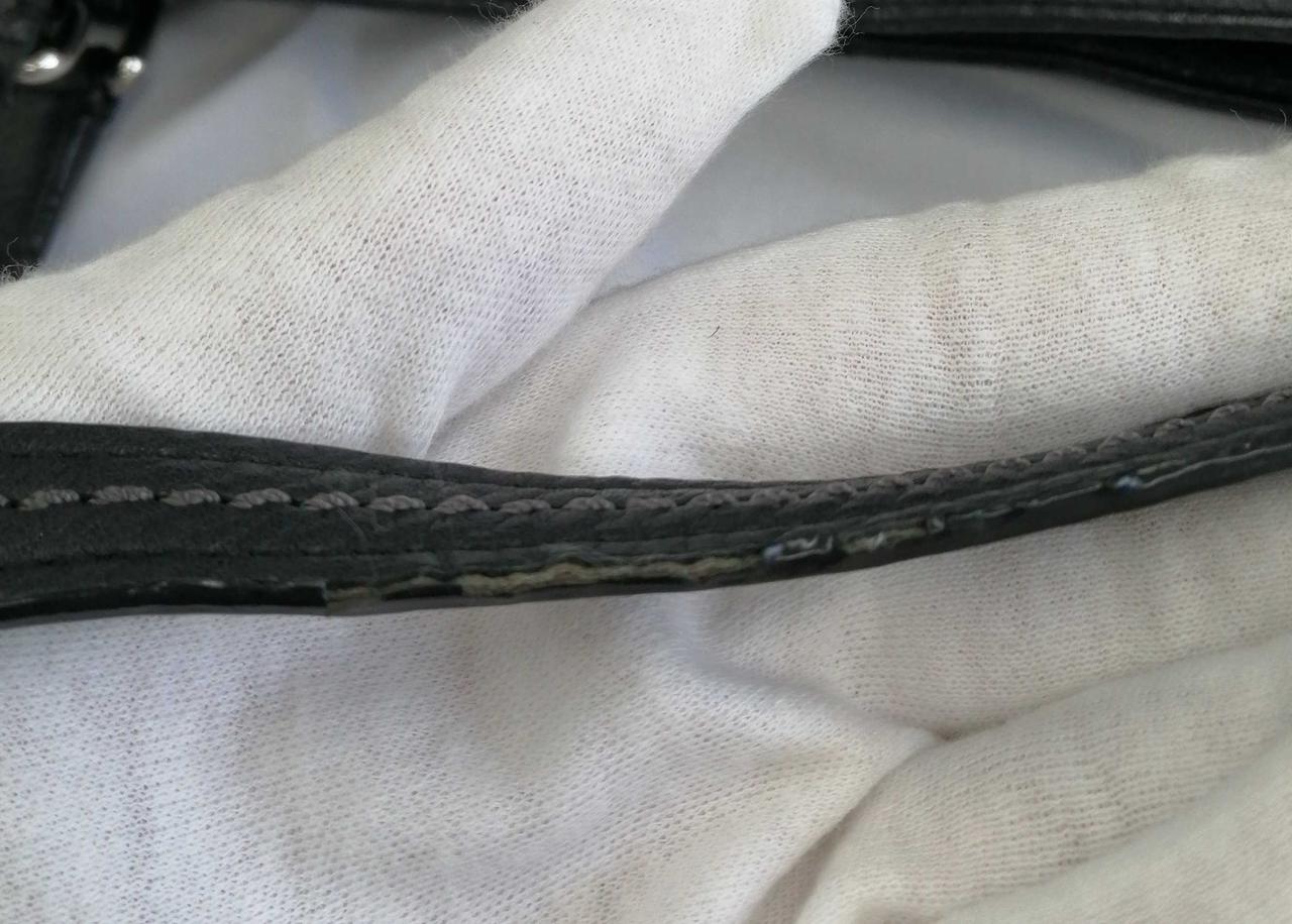 持ち手剥がれあり