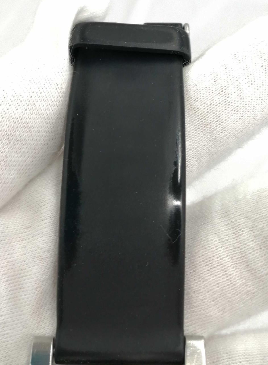 ベルトテカリあり