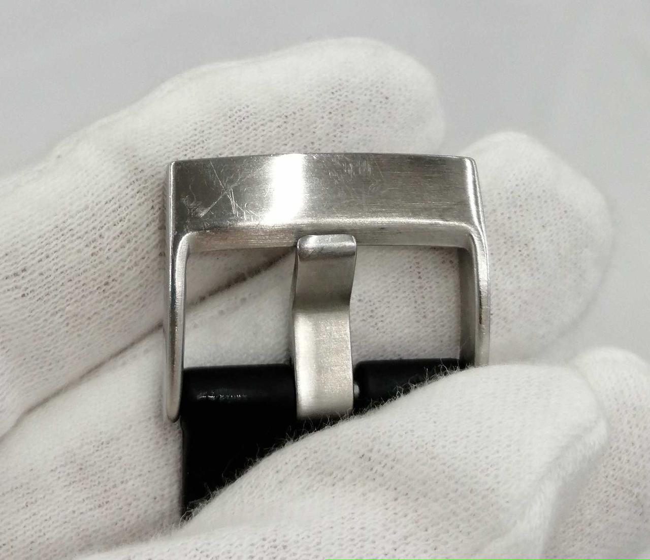 金具部分細かなキズあり