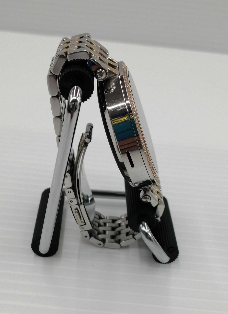 縁に細かなキズあり