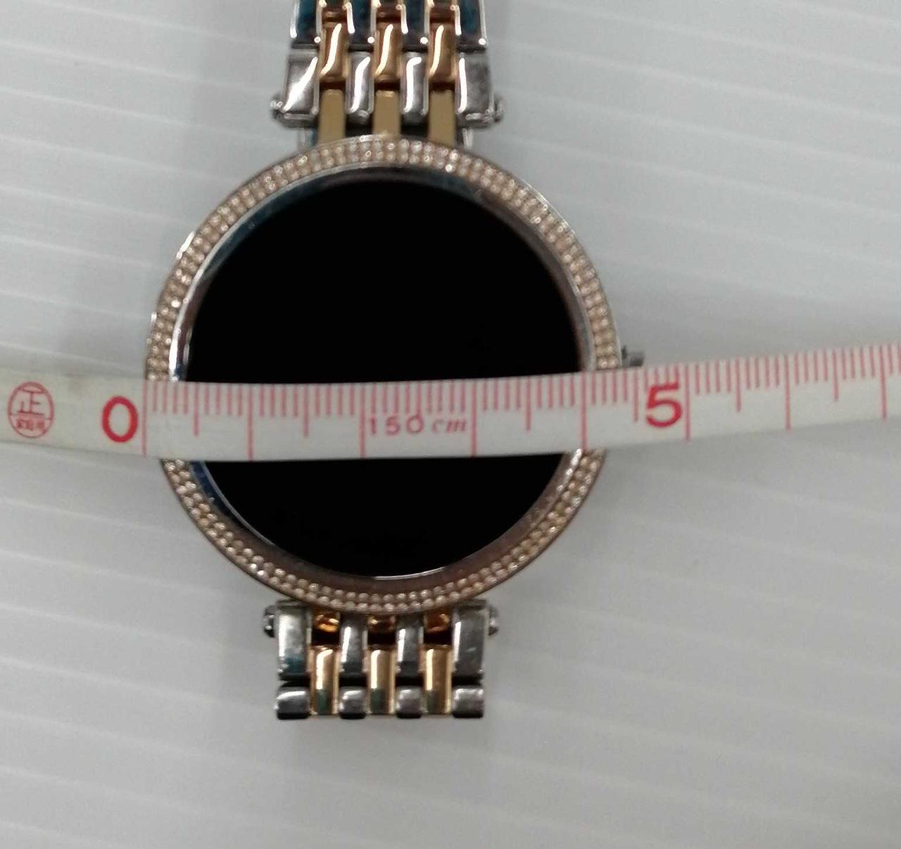 文字盤サイズ約4.5cm