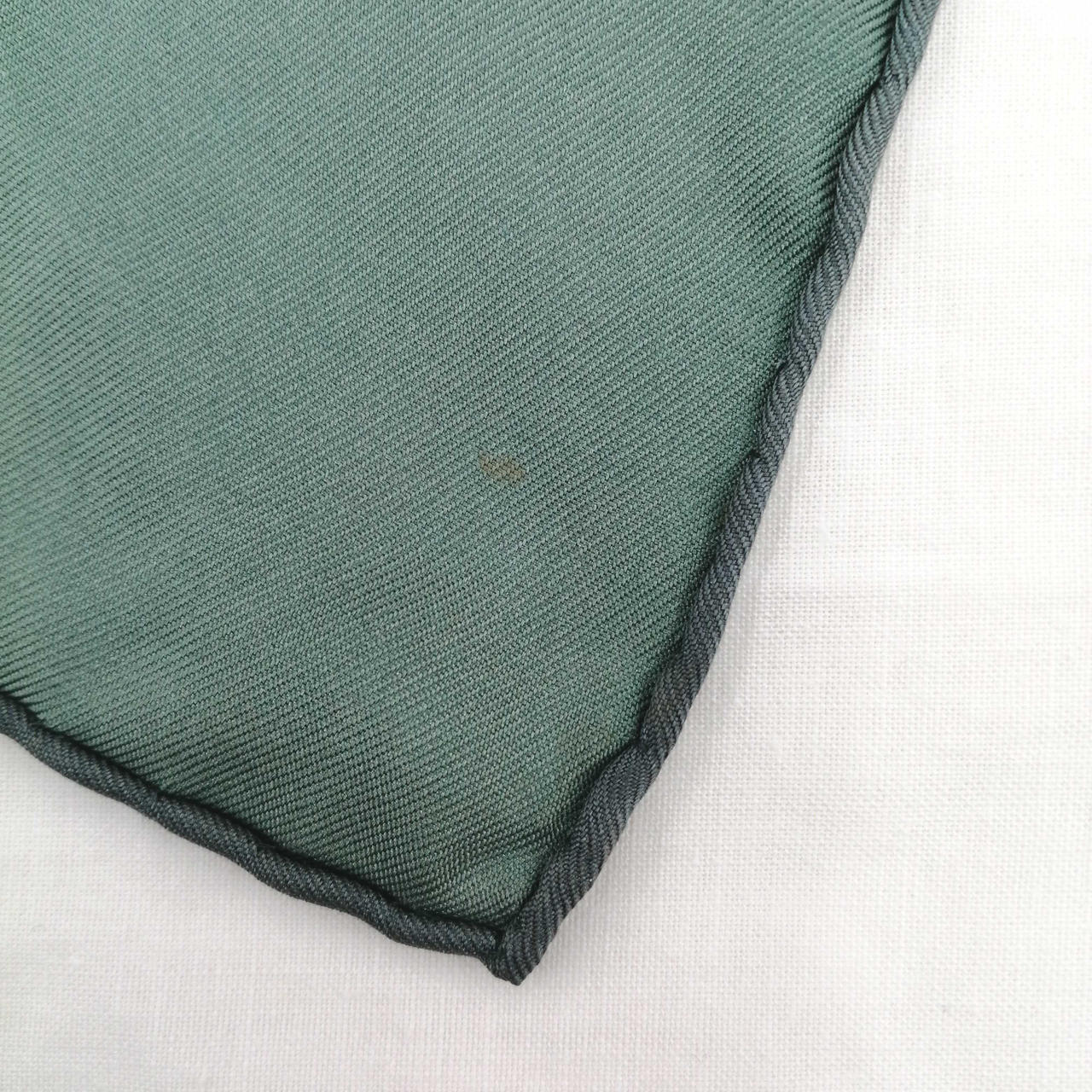 小さな汚れあり