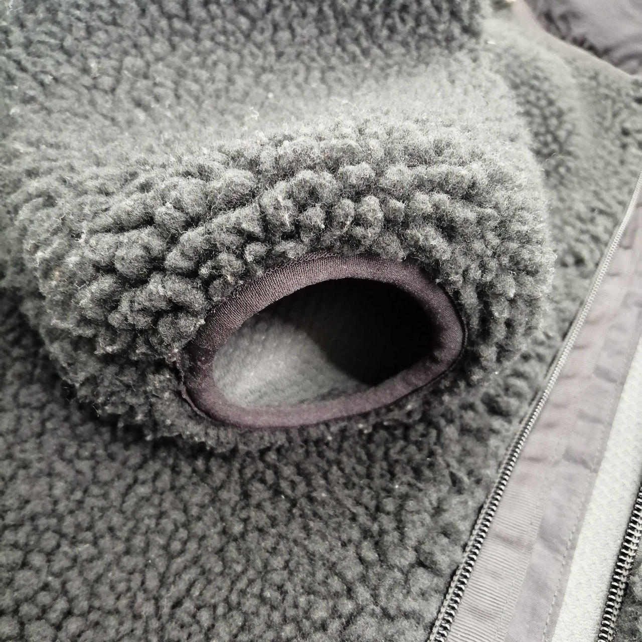 袖口使用感あり