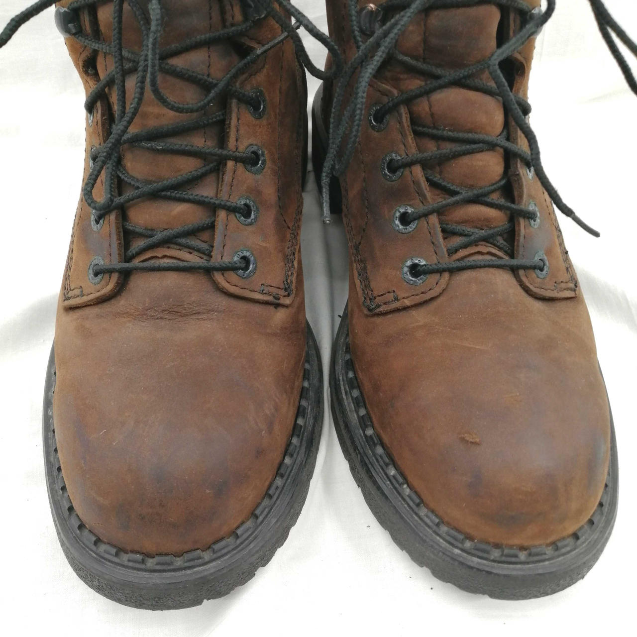 つま先擦れ、少々剥がれあり