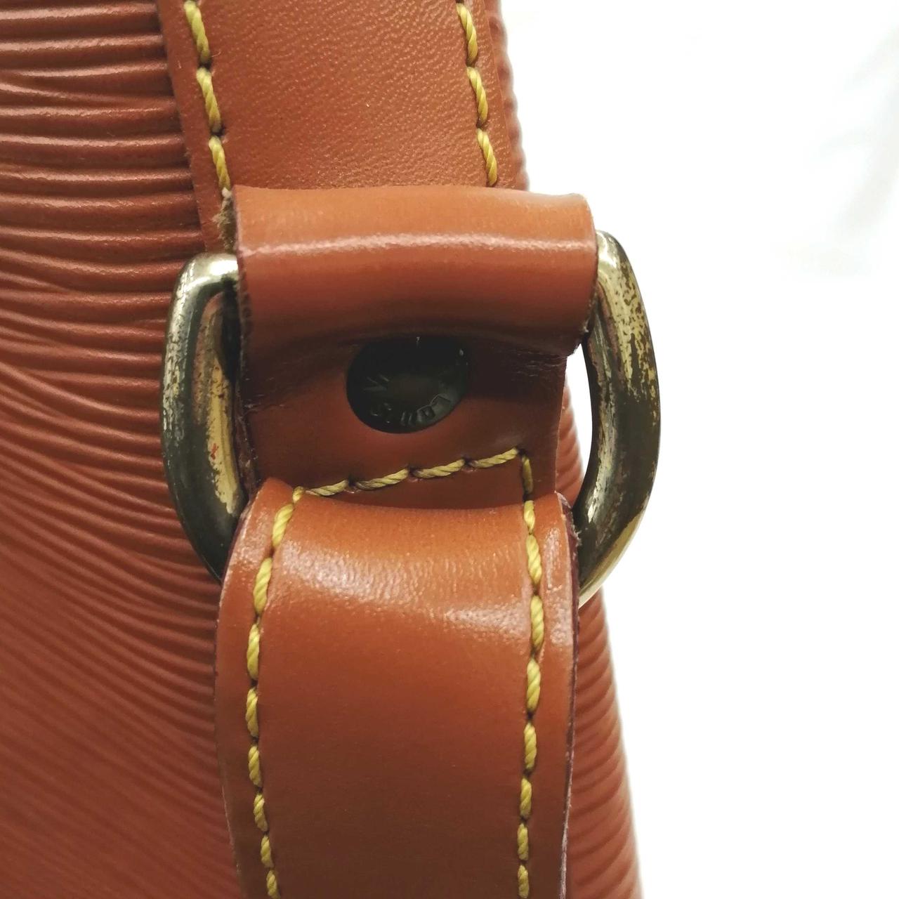 金具部分サビ擦れあり