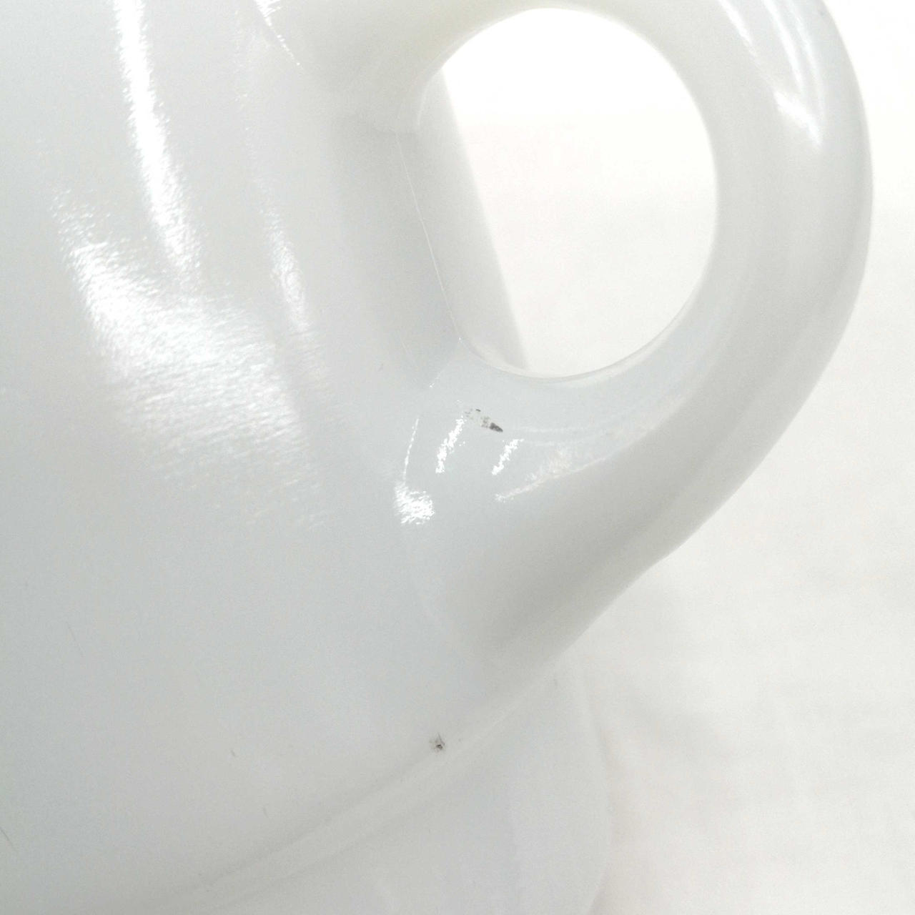 小さな傷、汚れあり