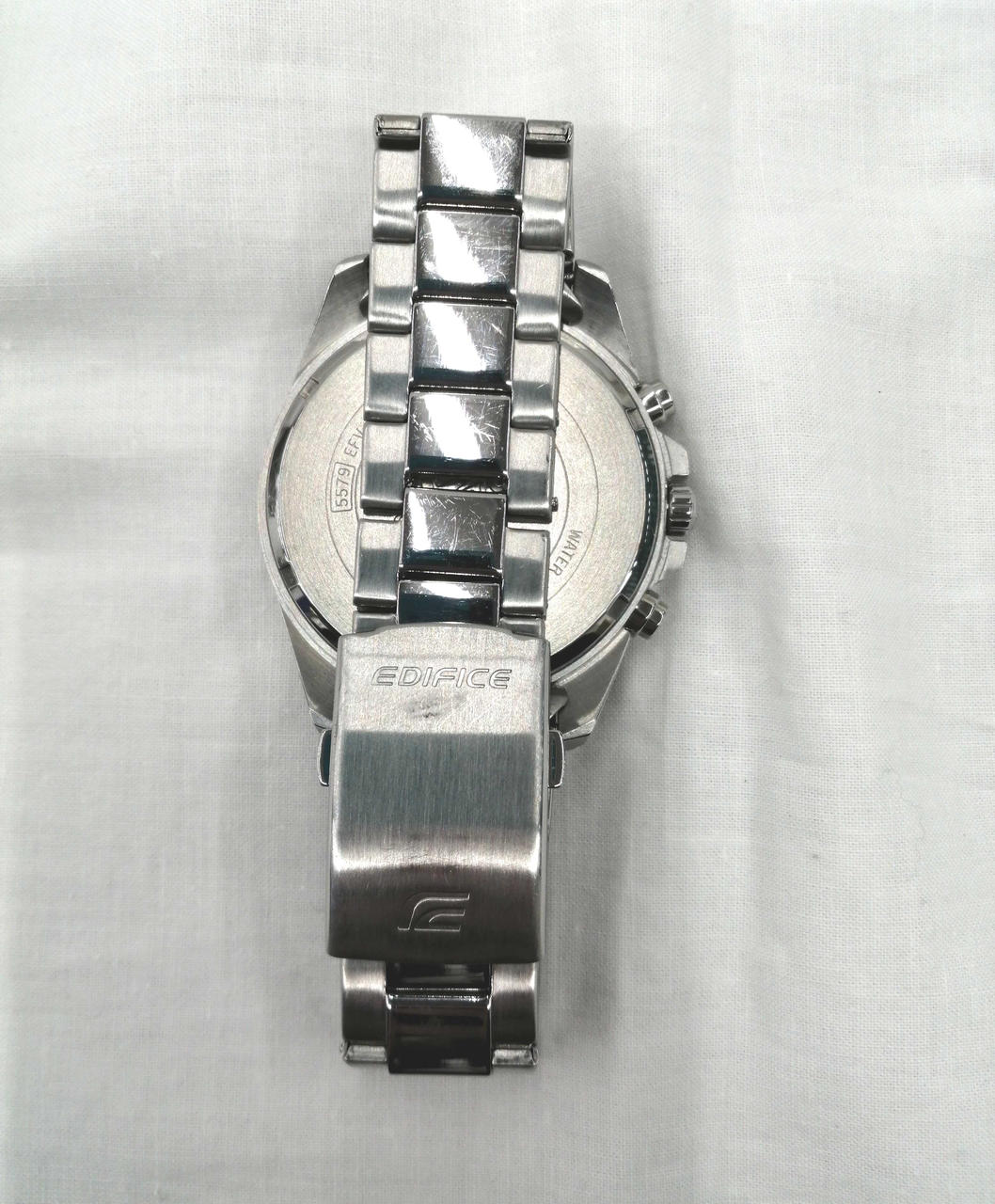 細かなキズあり