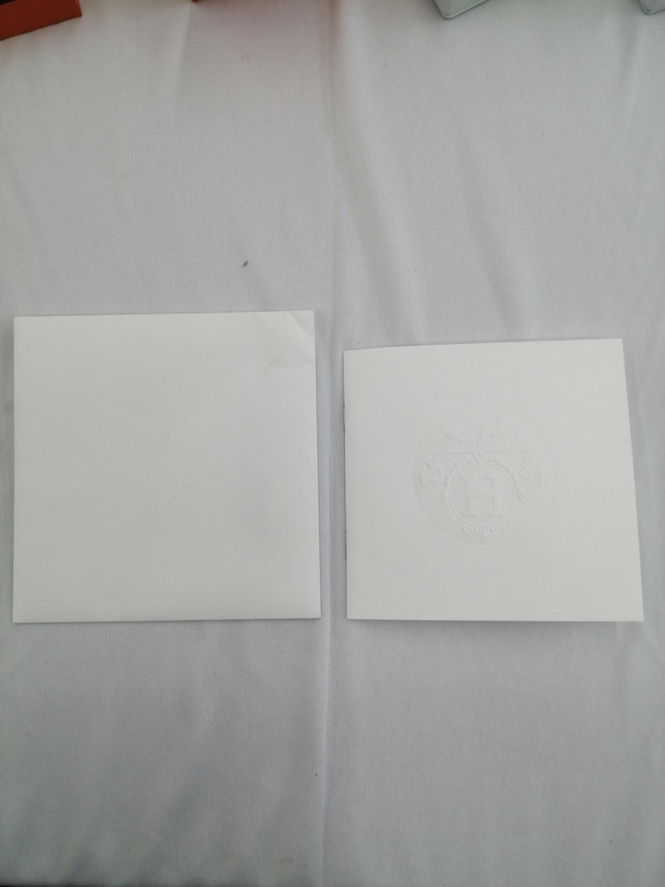 証明書封筒に汚れあり