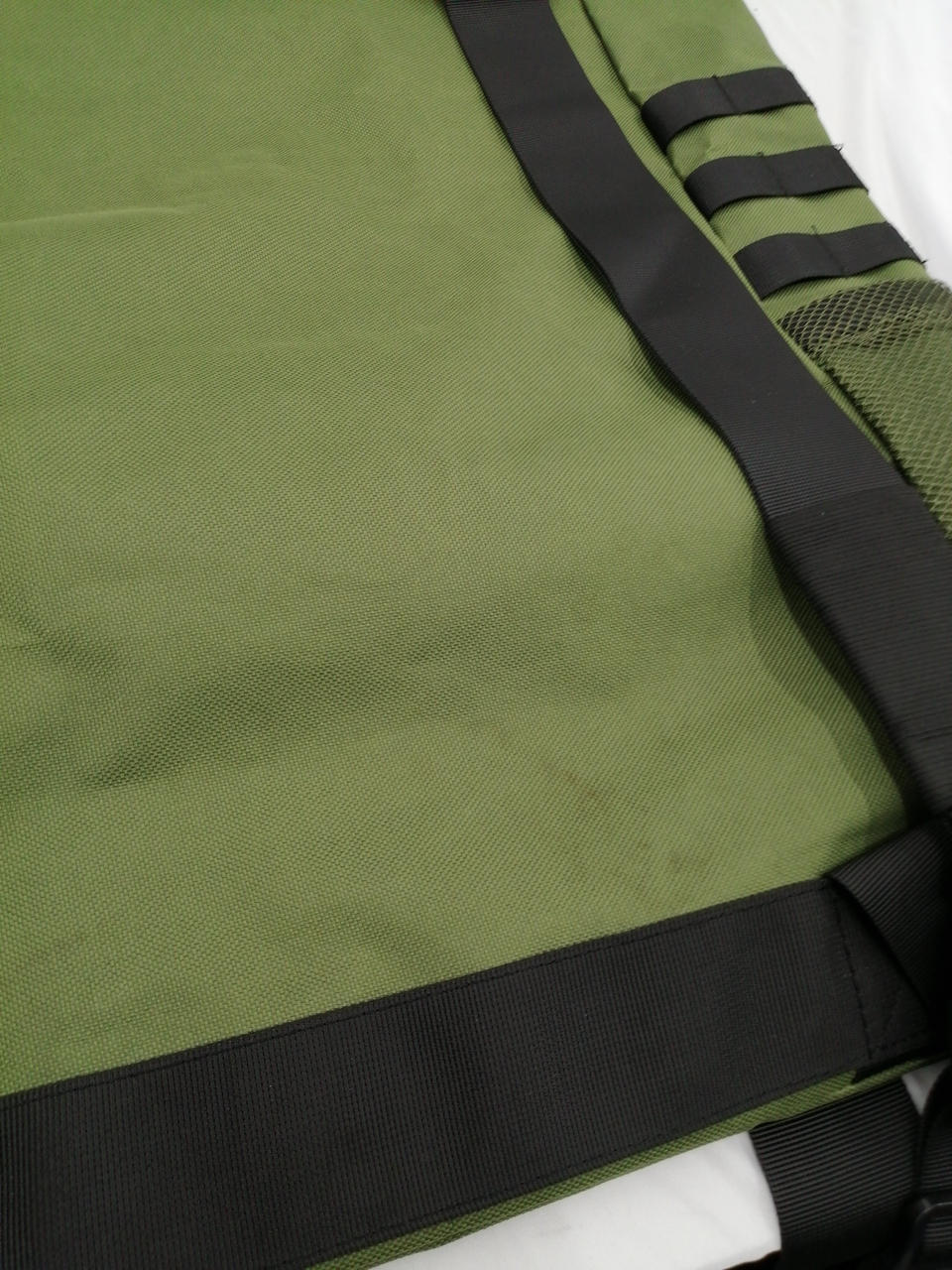 茶色の汚れあり