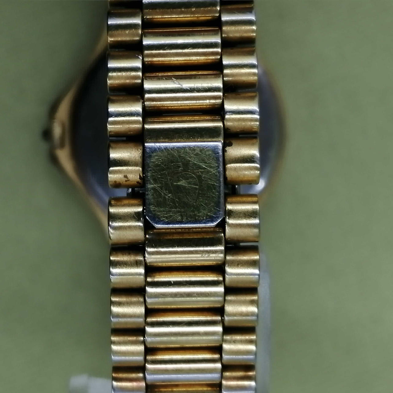 細かなキズあり