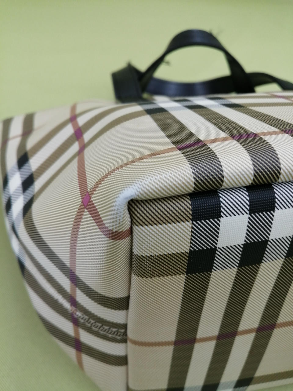 底面角にスレあり