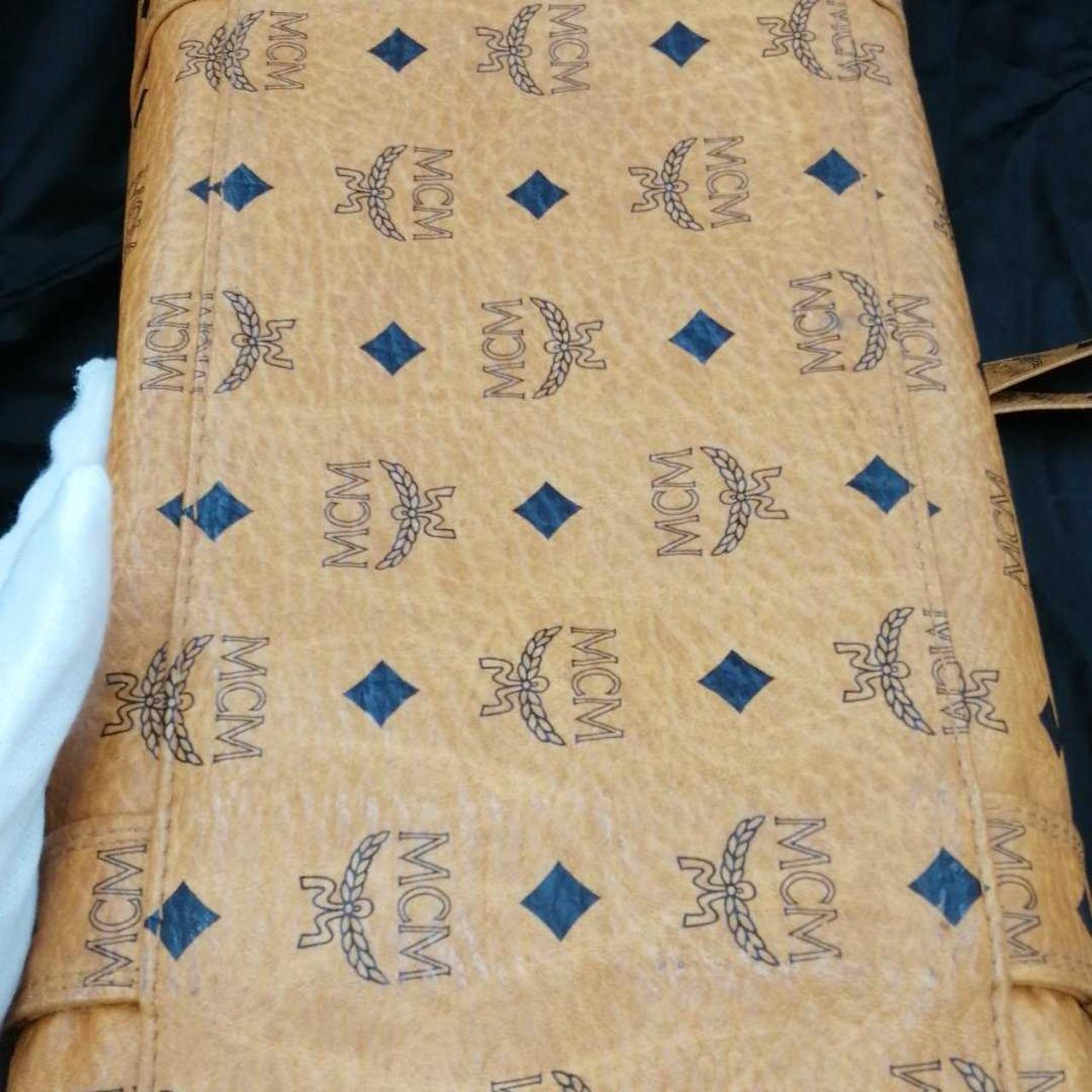 裏面、汚れあり