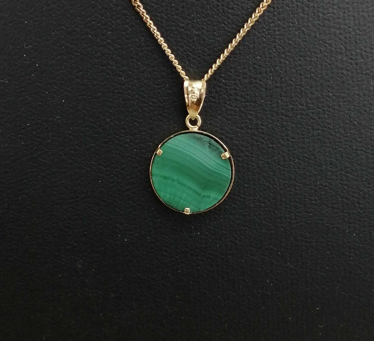 ペンダントトップ裏側