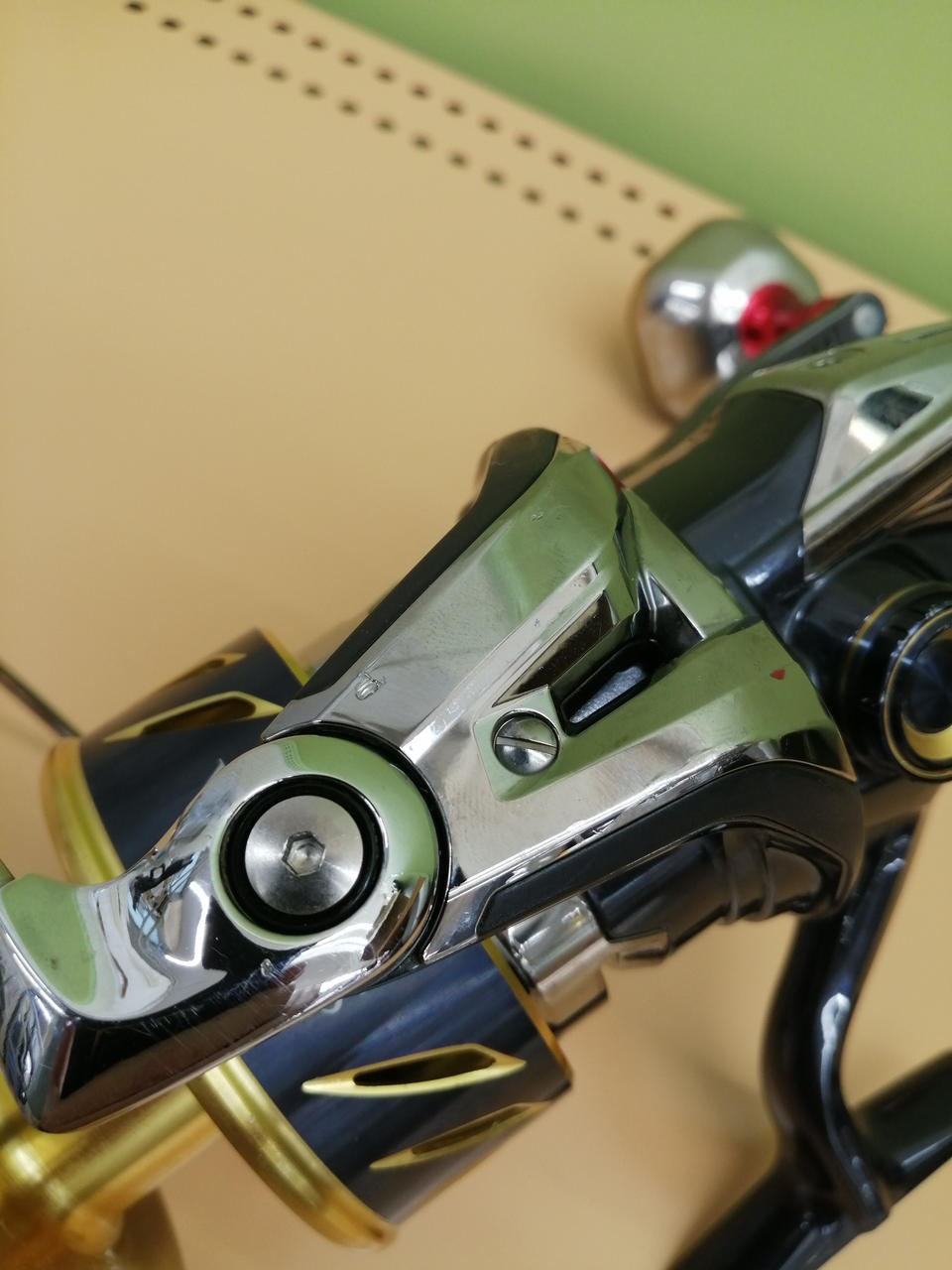 キズあります。