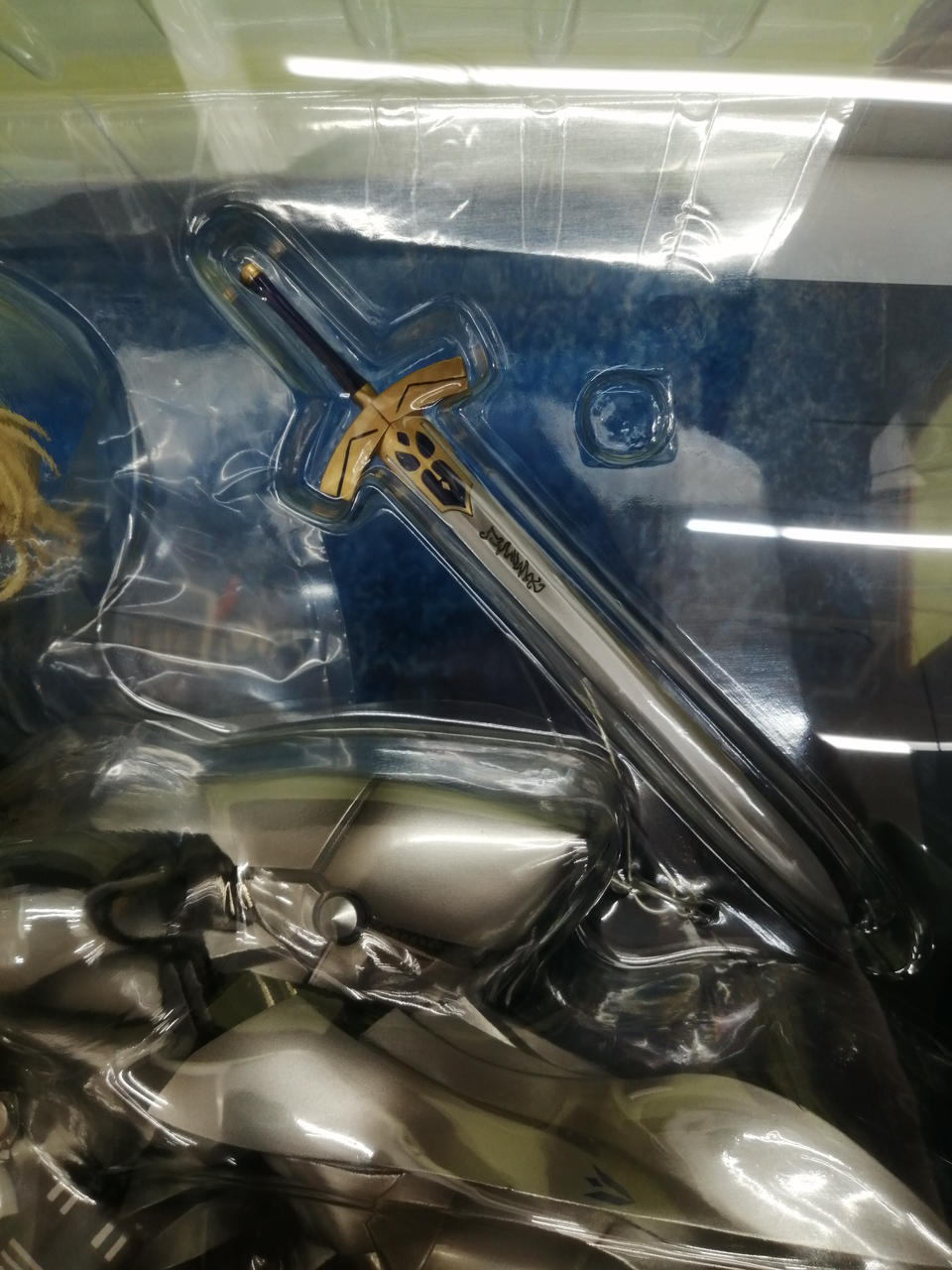 箱底面擦れ汚れあります