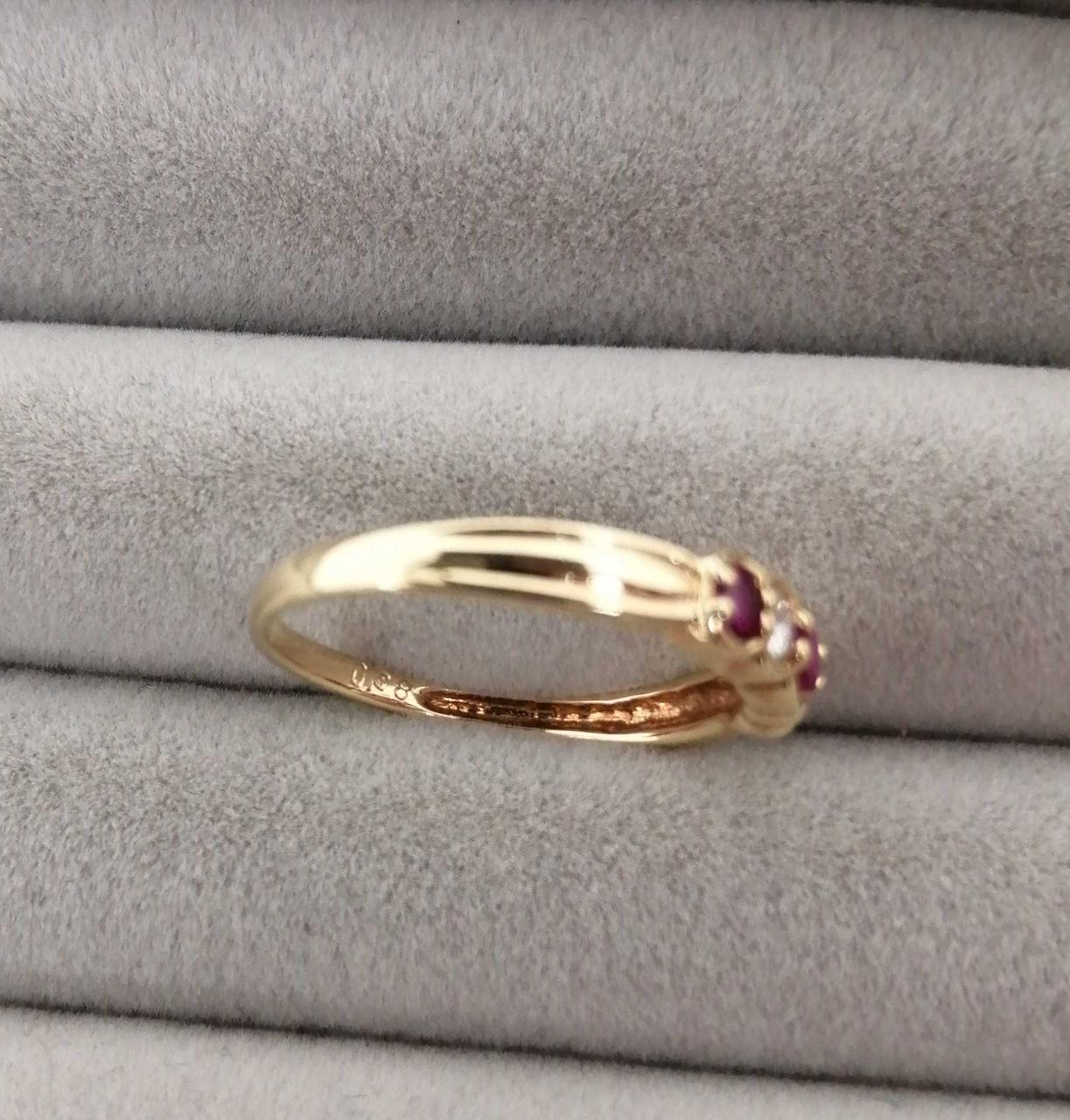 0.08の刻印があります