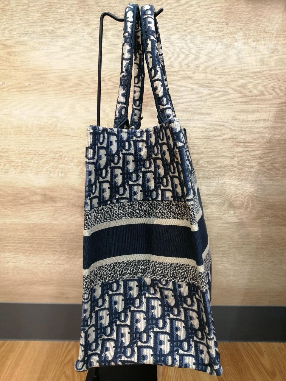 クリスチャン・ディオールのトートバッグ Christian Dior ディオール DIOR トートバッグ レディース 刺繍