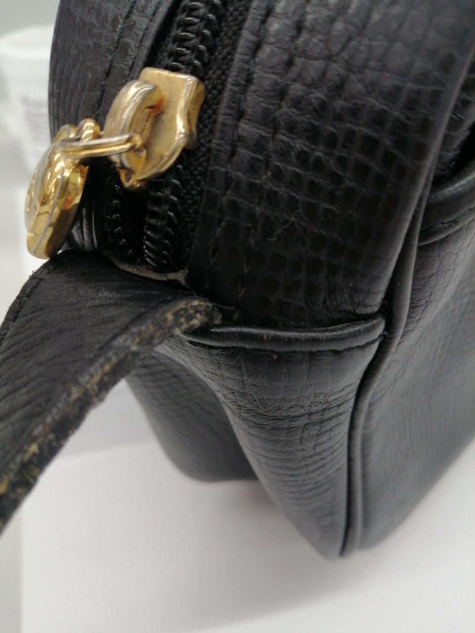 ショルダーベルト
ダメージあり