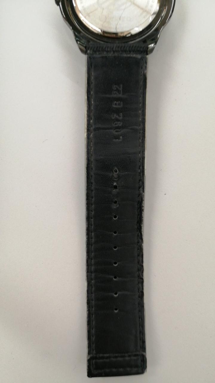 ベルト裏面